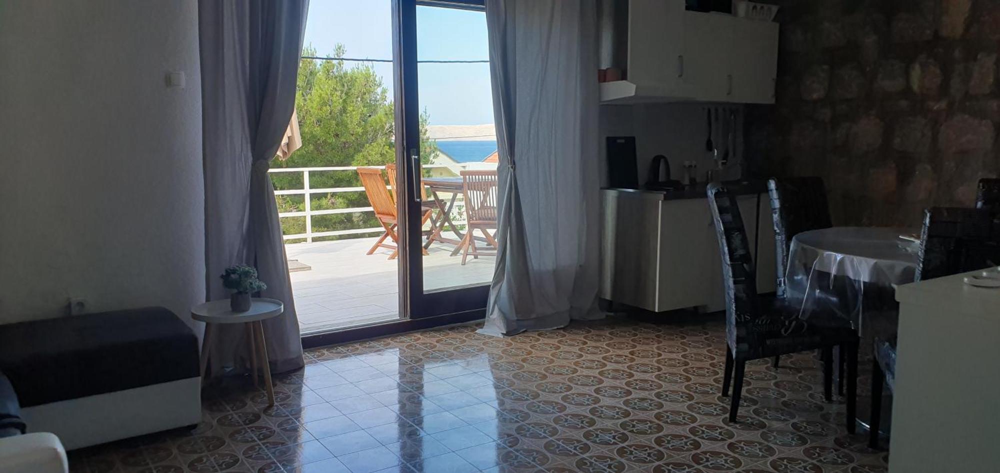 Apartmani Sara Marija Karlobag Zimmer foto